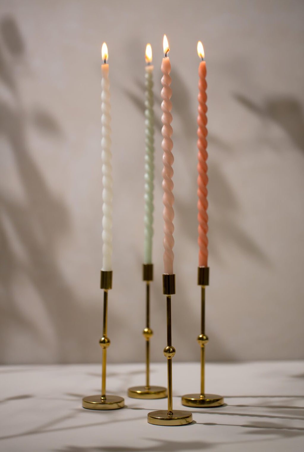 Slim Kerzen Paar TWIST verschiedene Farben 1,2 x 30 cm
